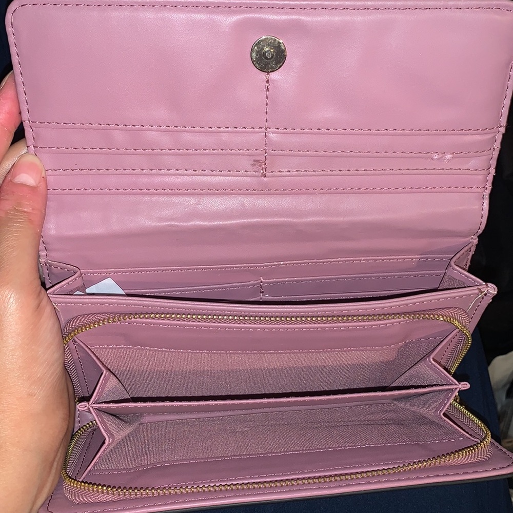 Aldo Wallet - Picture 4 of 4